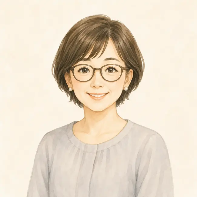 ショートカットで眼鏡をかけた、やまもとまさこのイラスト